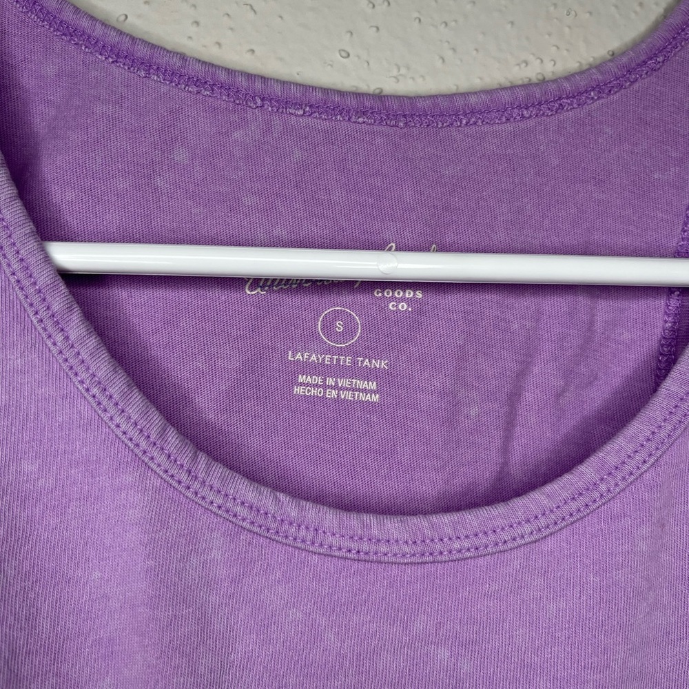 ❤️Universal Thread Tank Top - Picture 2 of 3